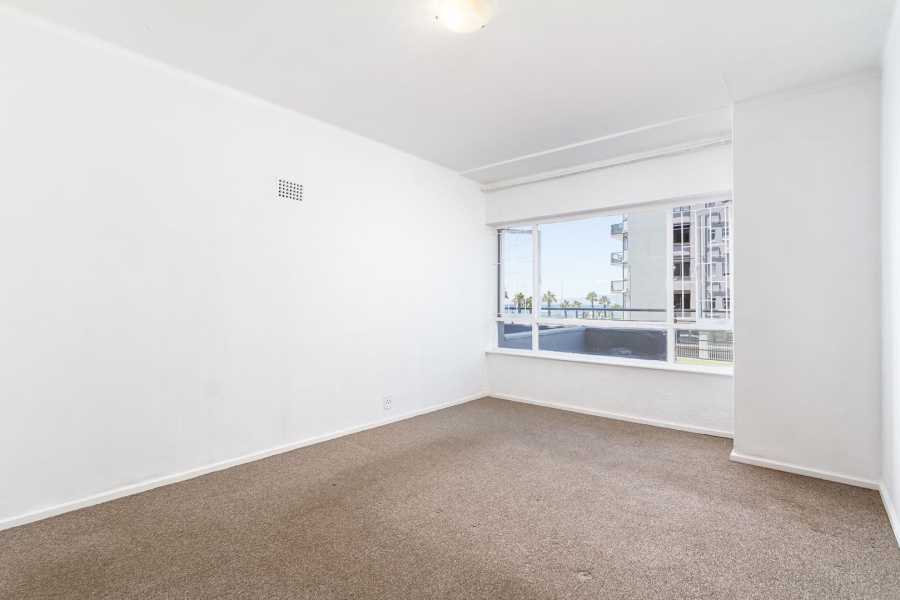 1 Bedroom Property for Sale in Mouille Point Western Cape